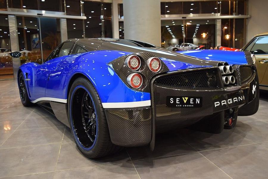  Pagani Huayra (001) 2013 года  (фото 2 из 13)